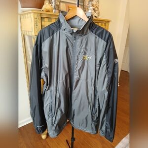 Mountain Hardwear Men's Gray and Black Jacket
